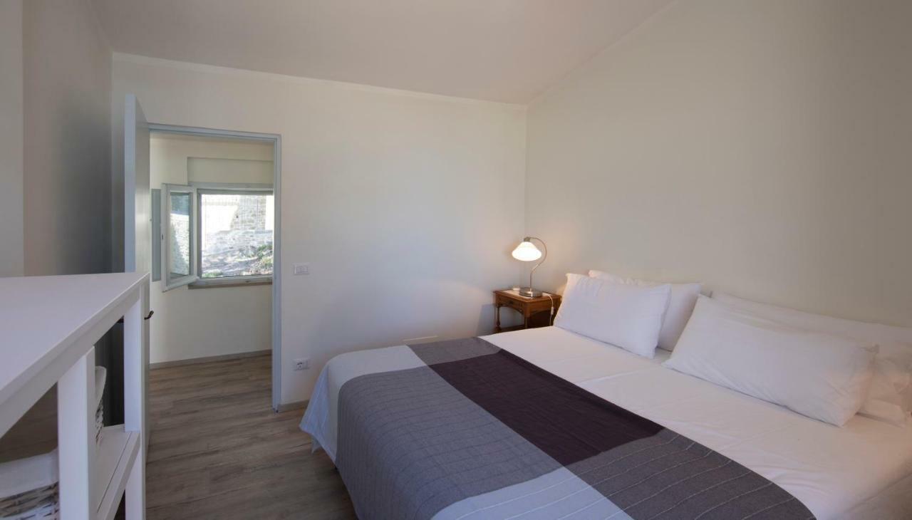 The Loft Apartment Monte del Lago Exterior foto