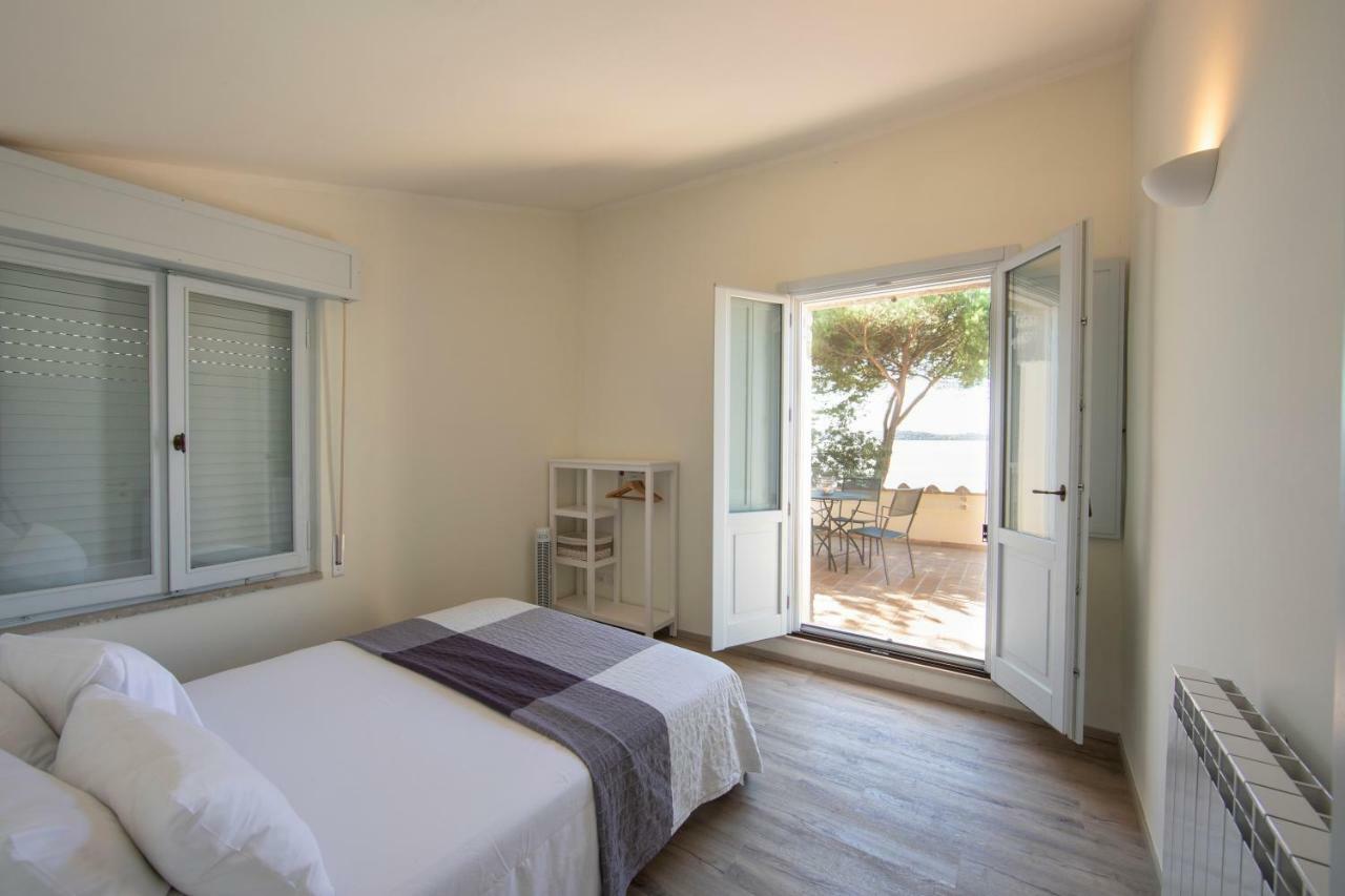 The Loft Apartment Monte del Lago Exterior foto